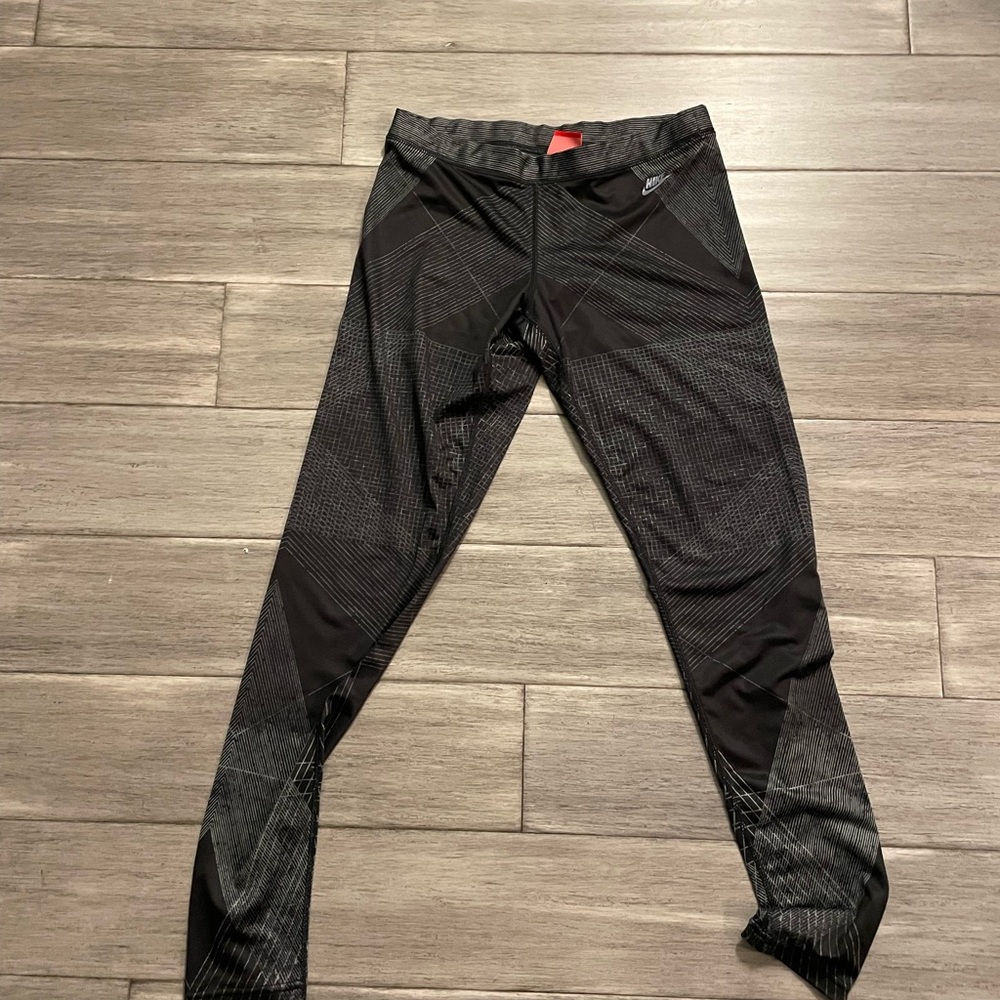 Nike running leggings - size small - like new condition